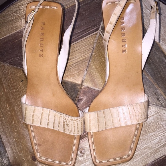 Farrtux  Women’s Ankle Sandals Sz. 7 - Picture 8 of 8